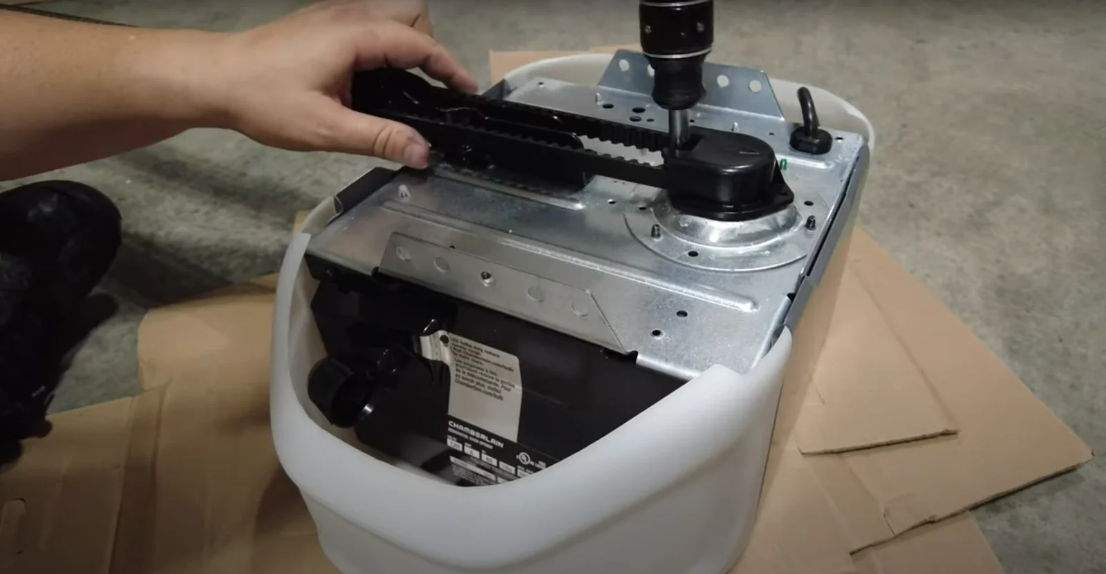 Garage Door Opener Repair Paramount